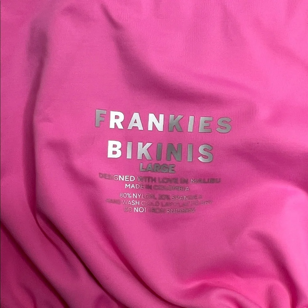 NWT Frankies Bikinis Serotonin Bash crossover halter neck bikini top size large